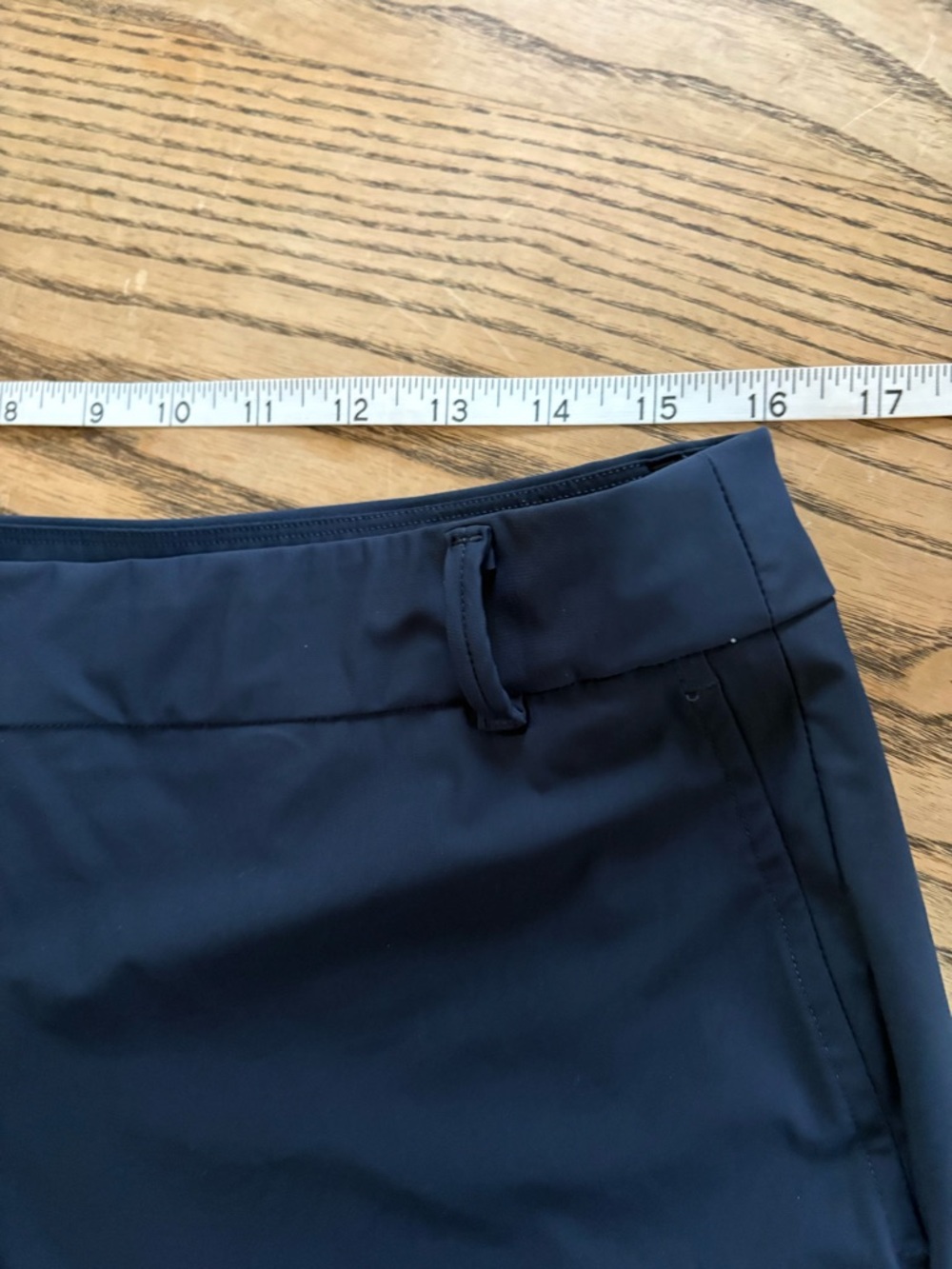 Spanx Sunshine Solutions Stretch Shorts size Large Navy - Picture 7 of 12